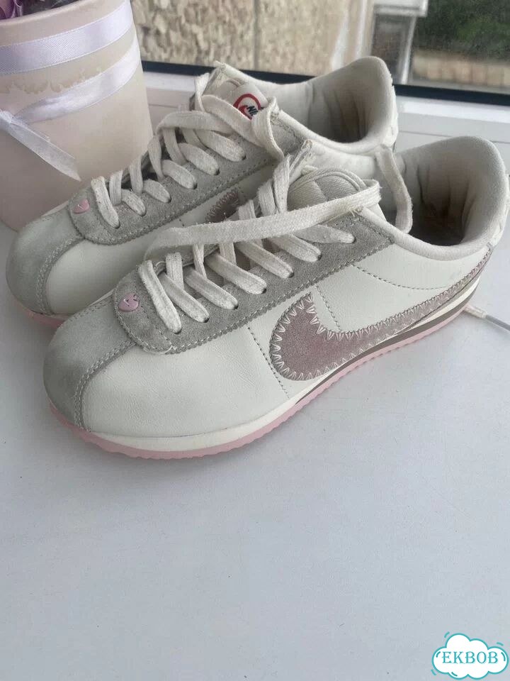 Кроссовки nike женские фото 3