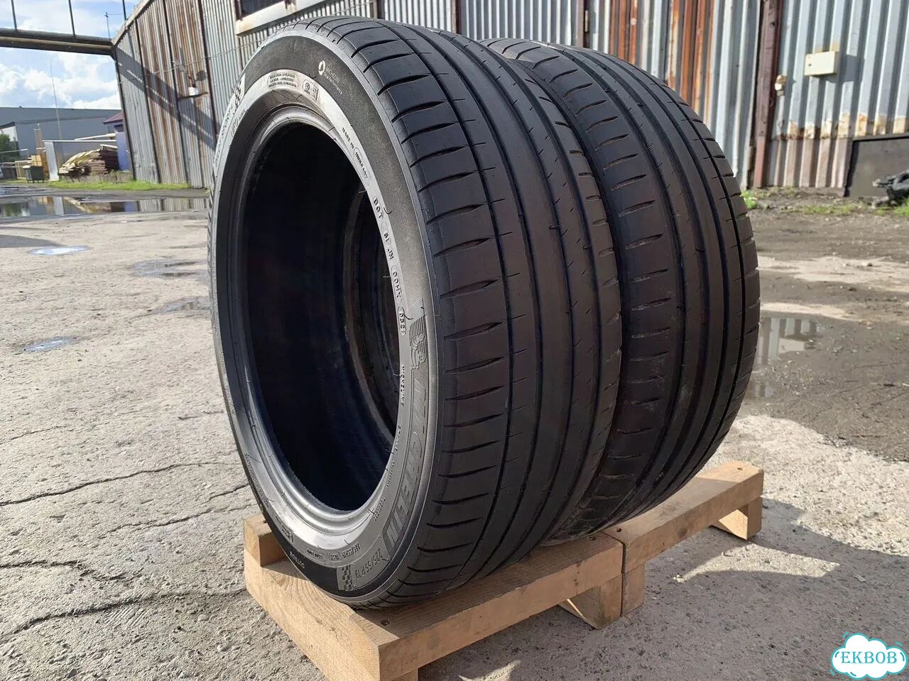 Michelin Pilot Sport 4 225/55 R19 103Y фото 1