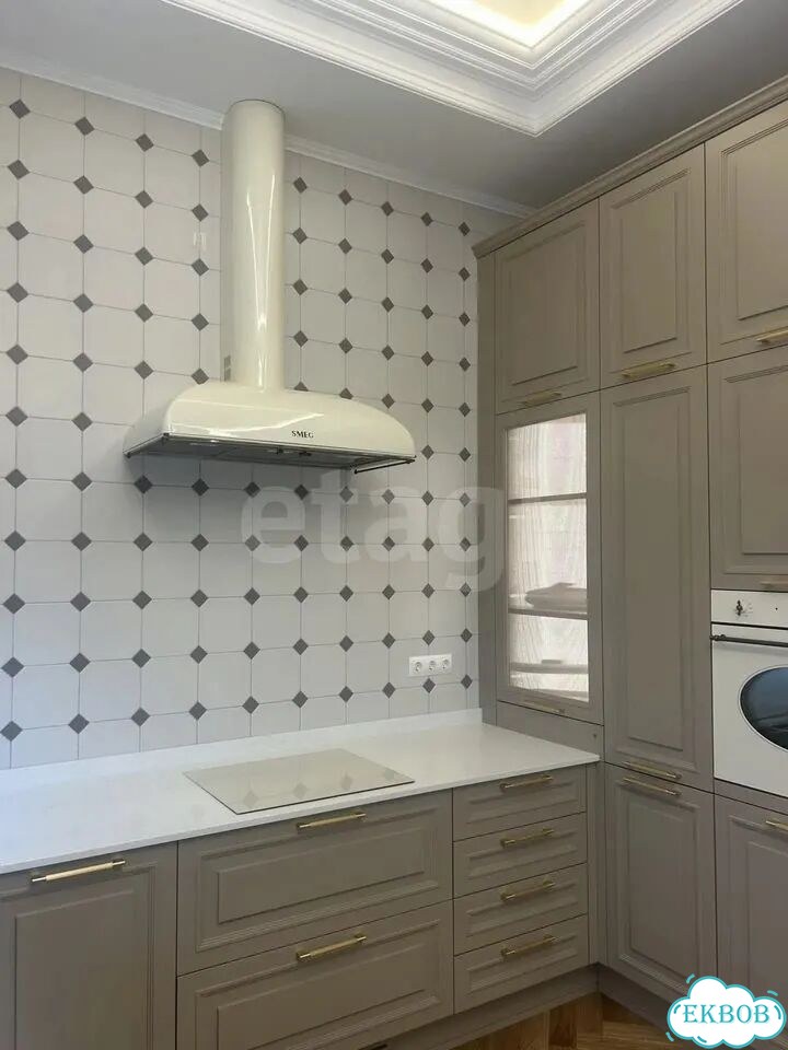 2-к. квартира, 76 м², 7/28 эт. фото 5