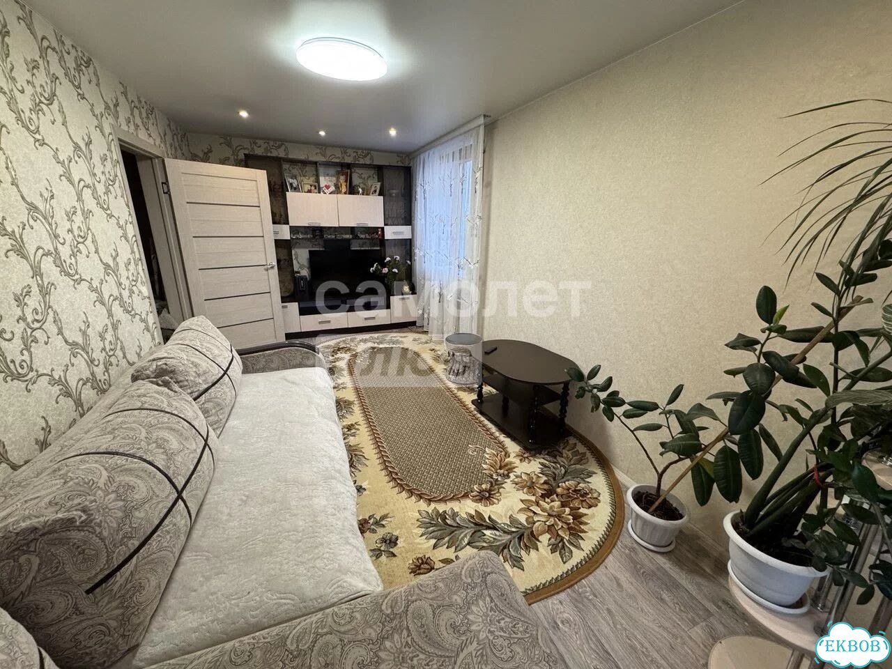 2-к. квартира, 44 м², 5/5 эт. фото 2