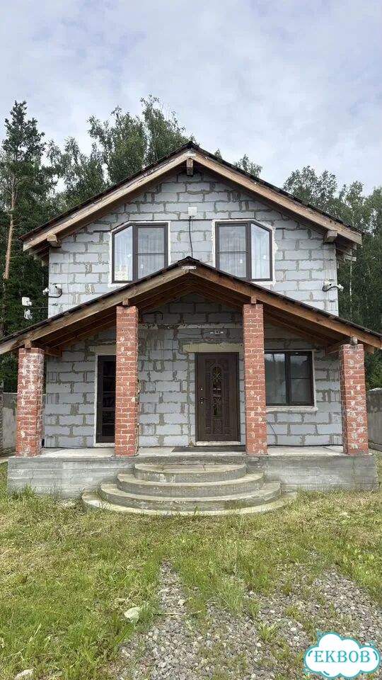 Дом 154 м² на участке 6,8 сот. фото 1
