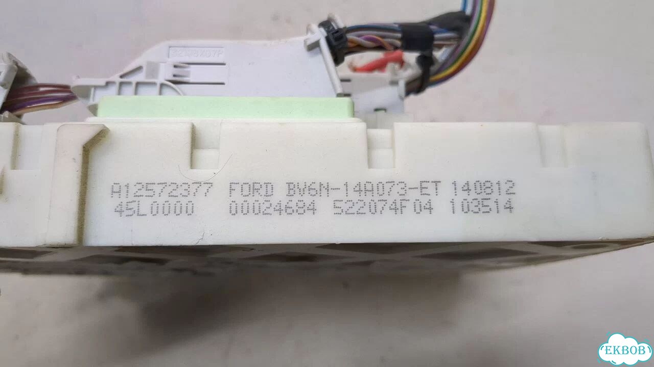 Блок предохранителей Ford Focus 3 фото 5
