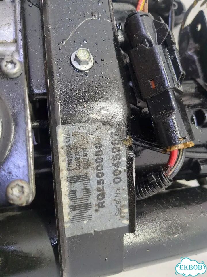 Компрессор воздушный Land Rover Range Rover 3 (LM) фото 3