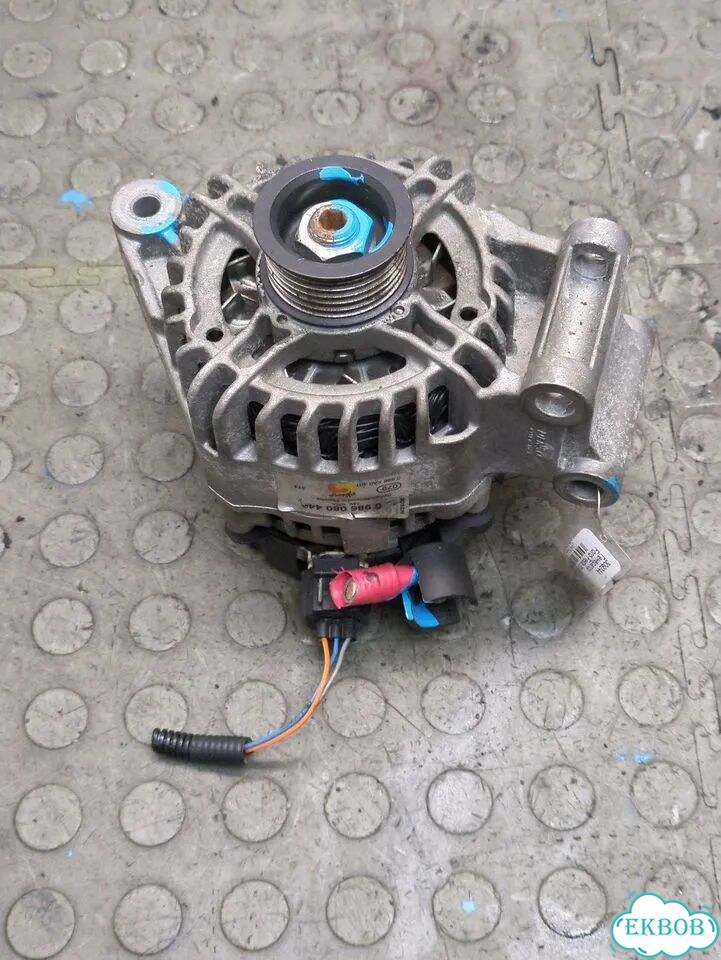 Генератор Ford Fiesta фото 1