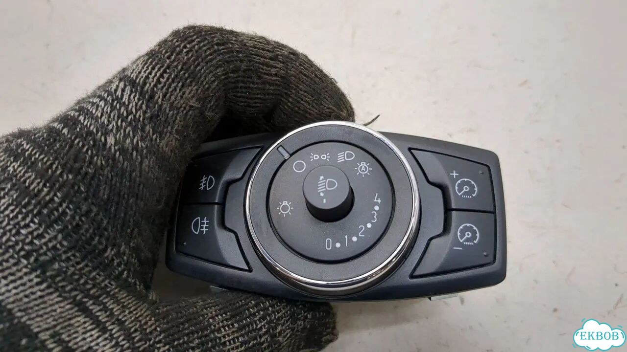 Переключатель света Ford Focus 3 фото 3