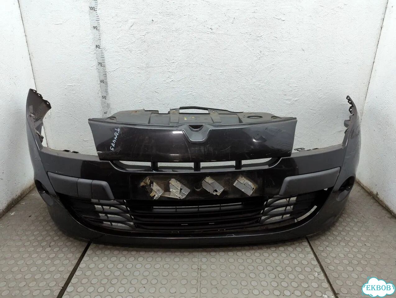 Бампер передний Renault Megane 3 фото 1