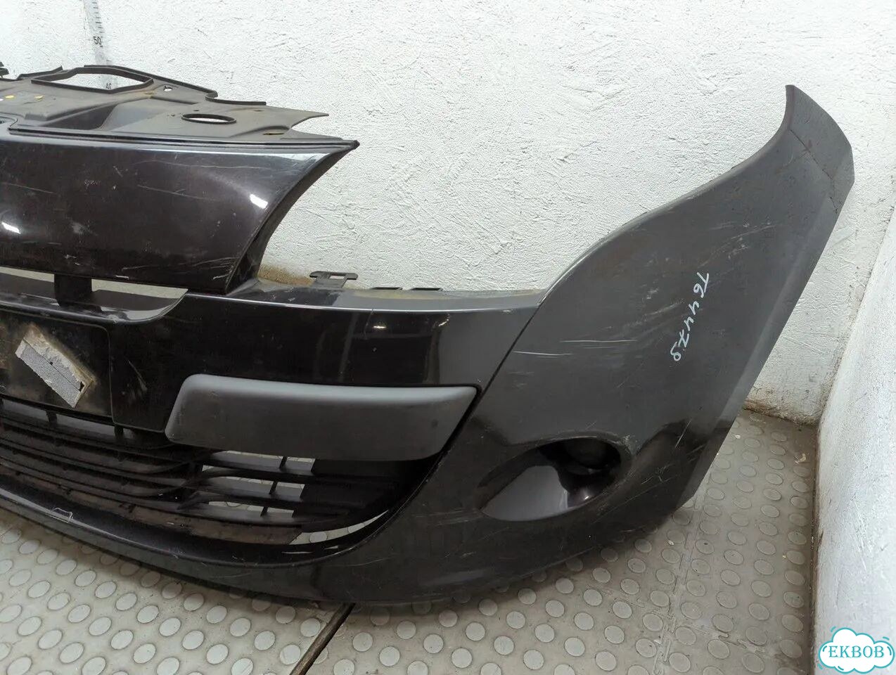 Бампер передний Renault Megane 3 фото 4