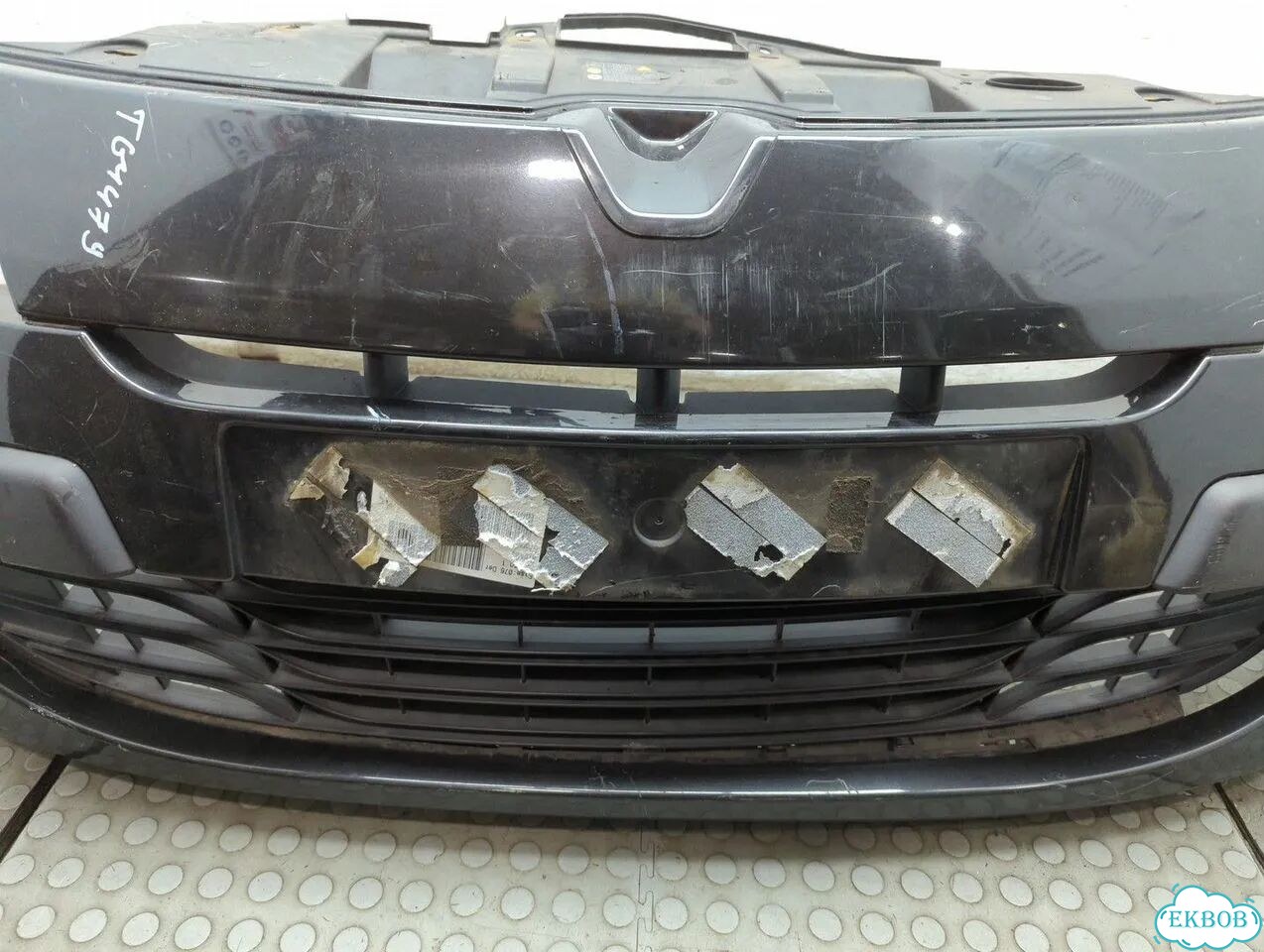 Бампер передний Renault Megane 3 фото 5