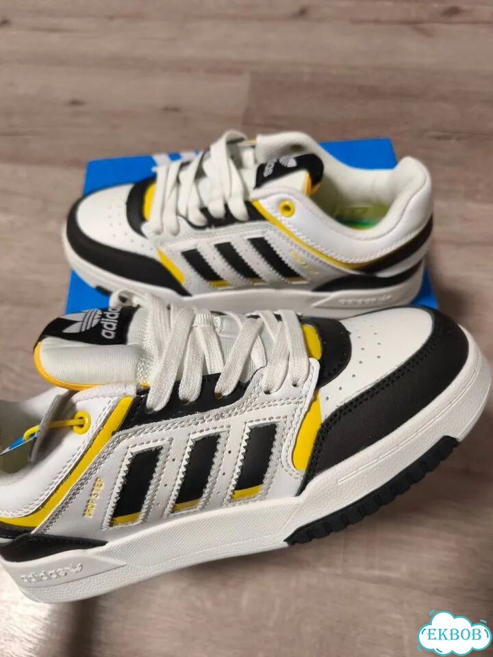 Кроссовки Adidas фото 1