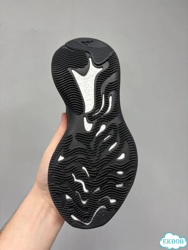 Adidas Yeezy Boost 380 Черные (SO) фото 4