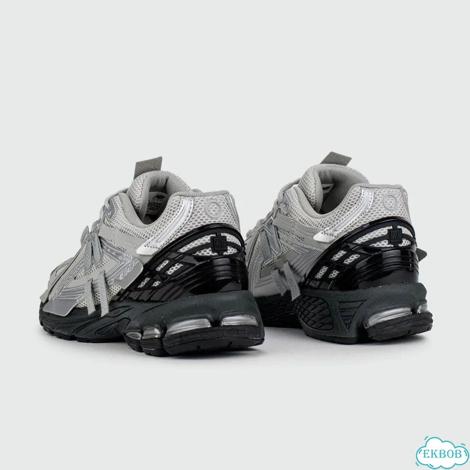 Кроссовки New Balance 1906A Grey / Black фото 3