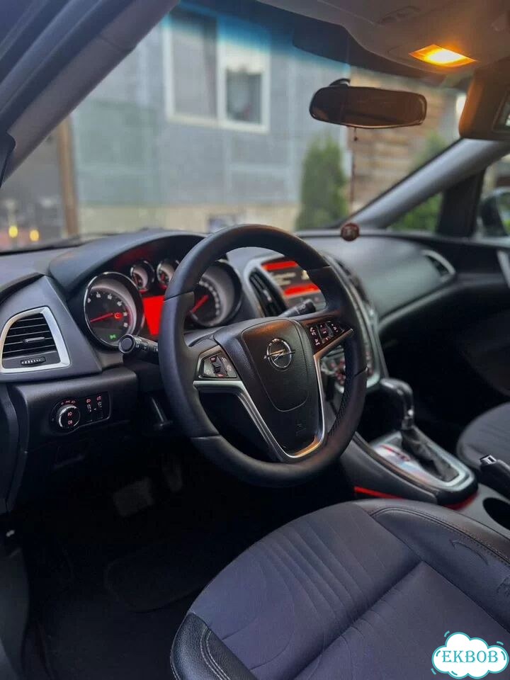 Opel Astra 1.6 AT, 2014, 259 297 км фото 15