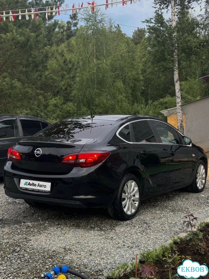 Opel Astra 1.6 AT, 2014, 259 297 км фото 3