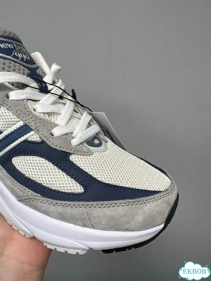 NEW Balance 990 v6 Серо-голубые фото 5