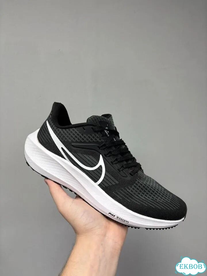 Nike Air Zoom Pegasus 39 Черно-белые фото 1
