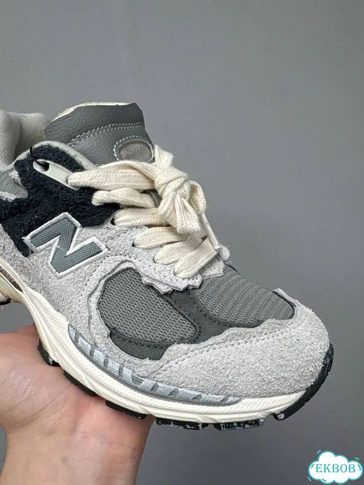 New Balance 2002r Protection Pack Серые фото 5