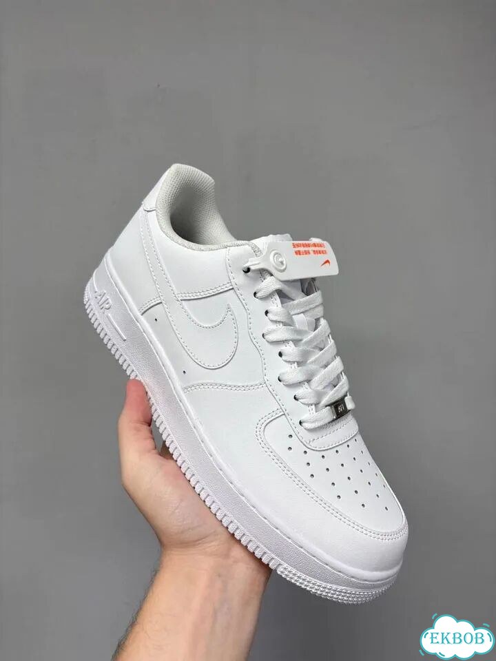 Nike Air Force 1 Белые фото 3