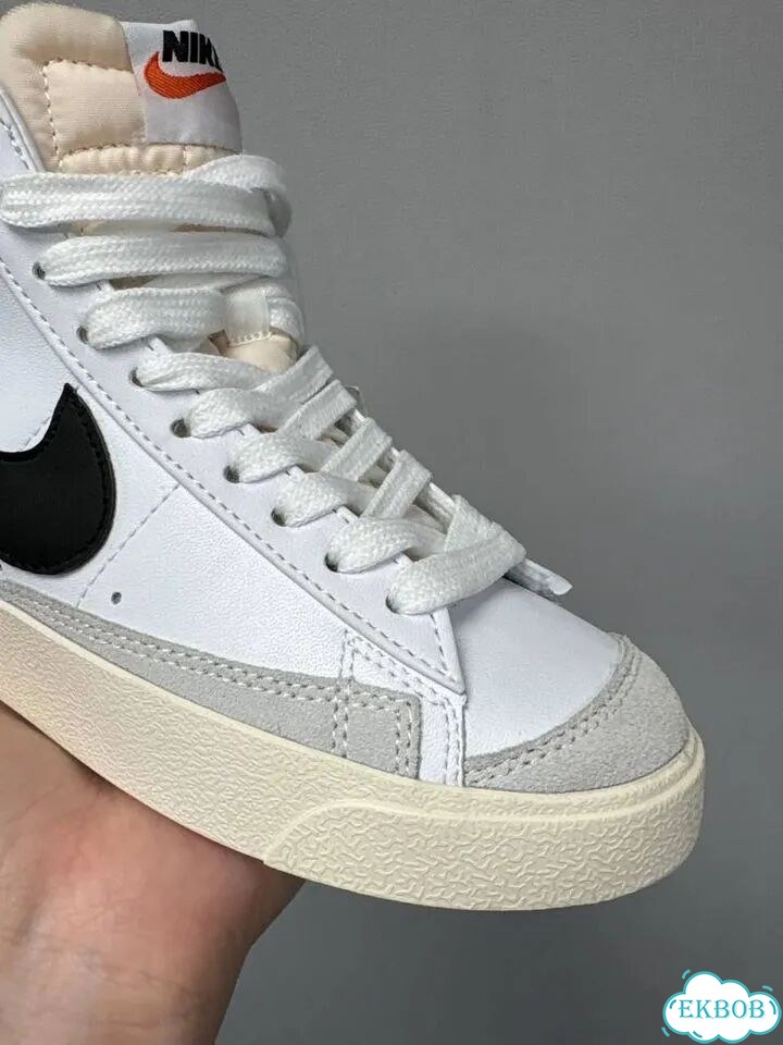 Nike Blazer 77 Mid Бело-черные фото 5