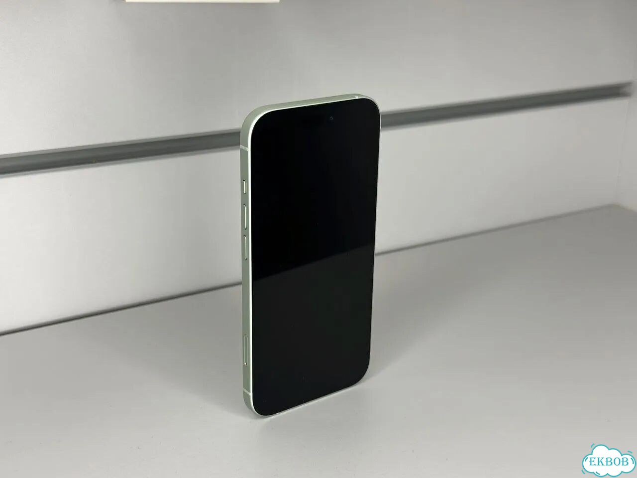 iPhone 15, 128 ГБ фото 2
