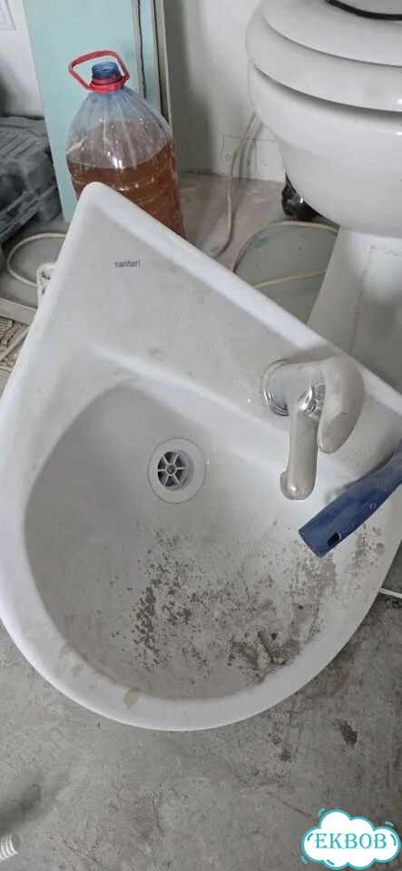Унитаз и раковина от застройщика фото 2