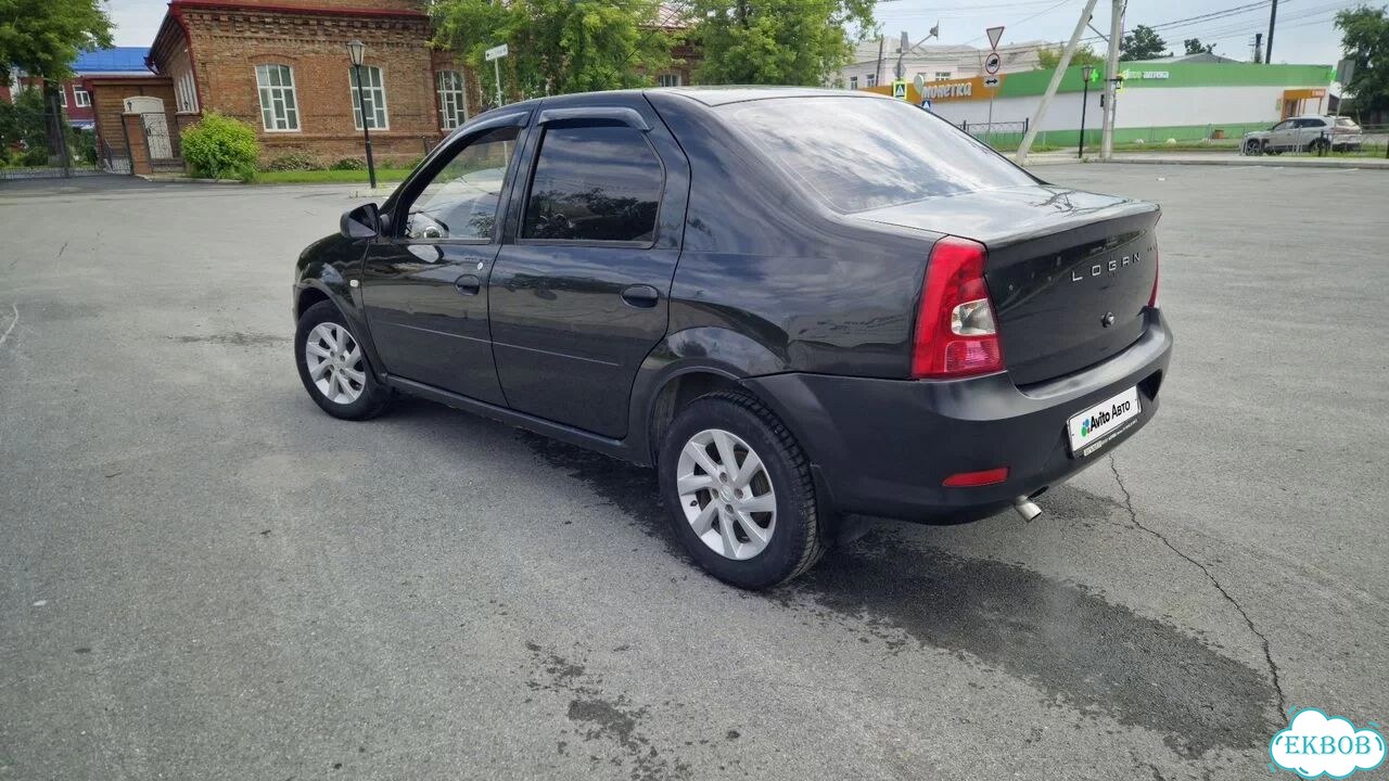 Renault Logan 1.4 MT, 2010, 202 500 км фото 5