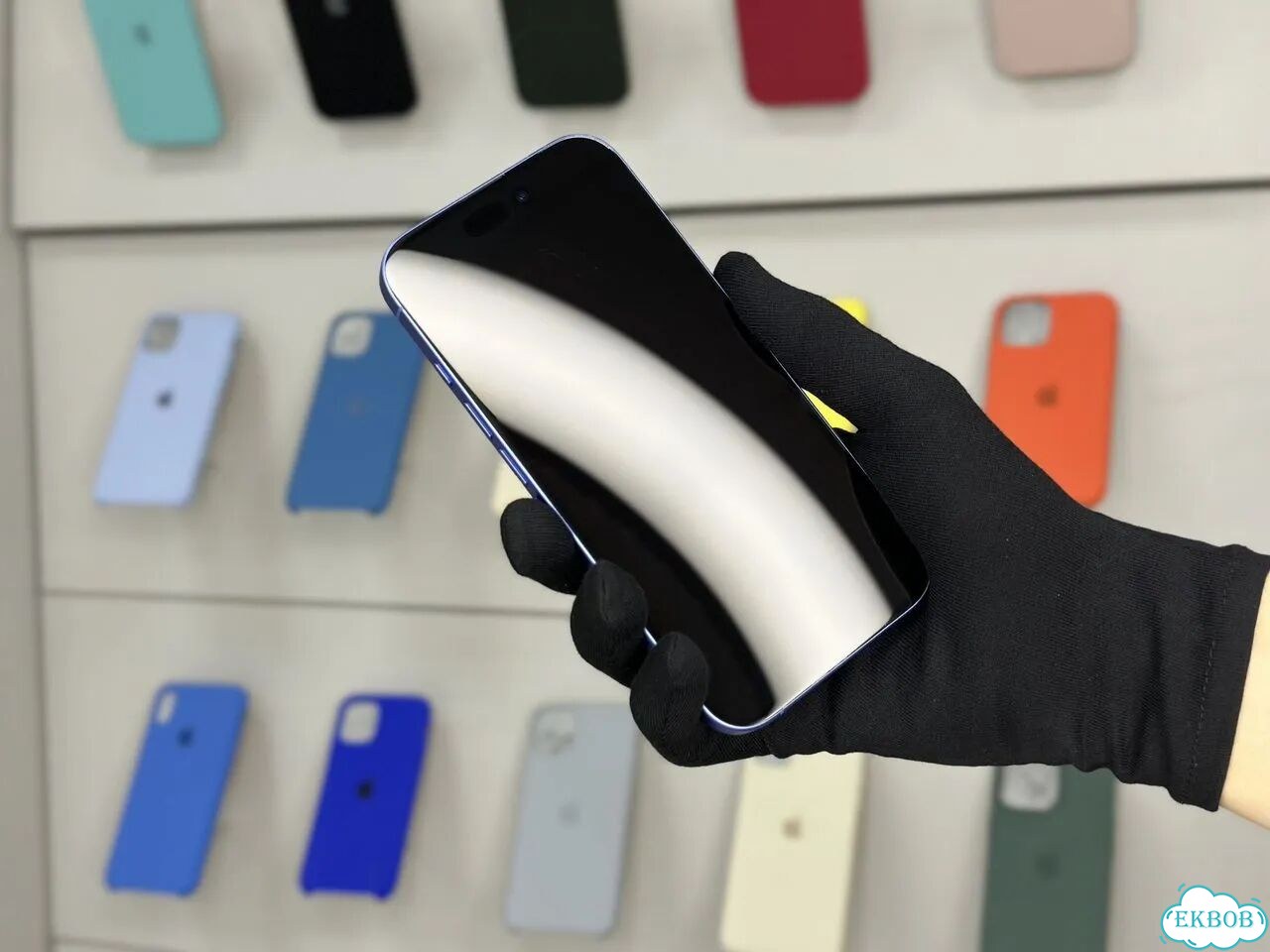 iPhone 16, 128 ГБ, SIM + eSIM фото 2