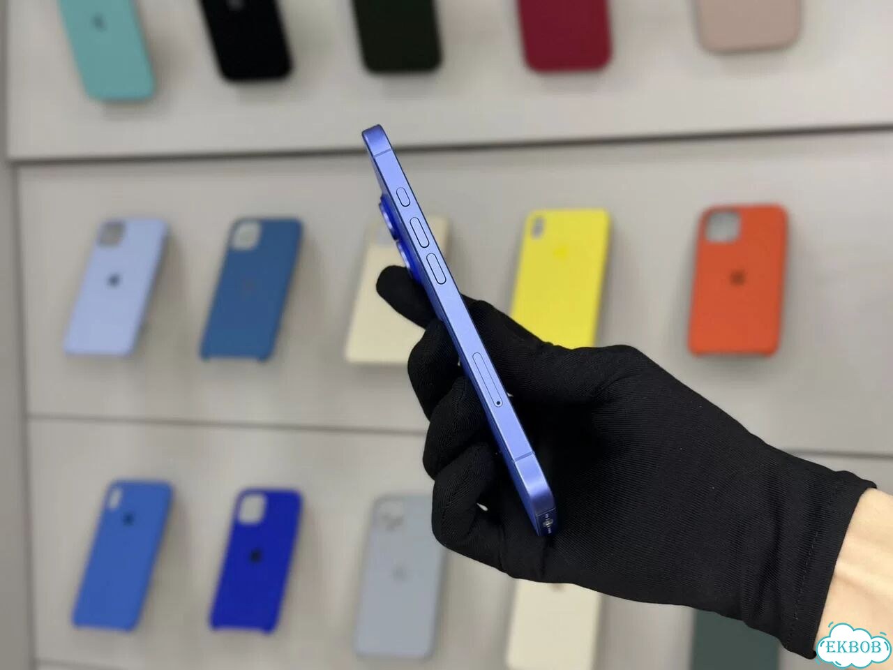 iPhone 16, 128 ГБ, SIM + eSIM фото 3
