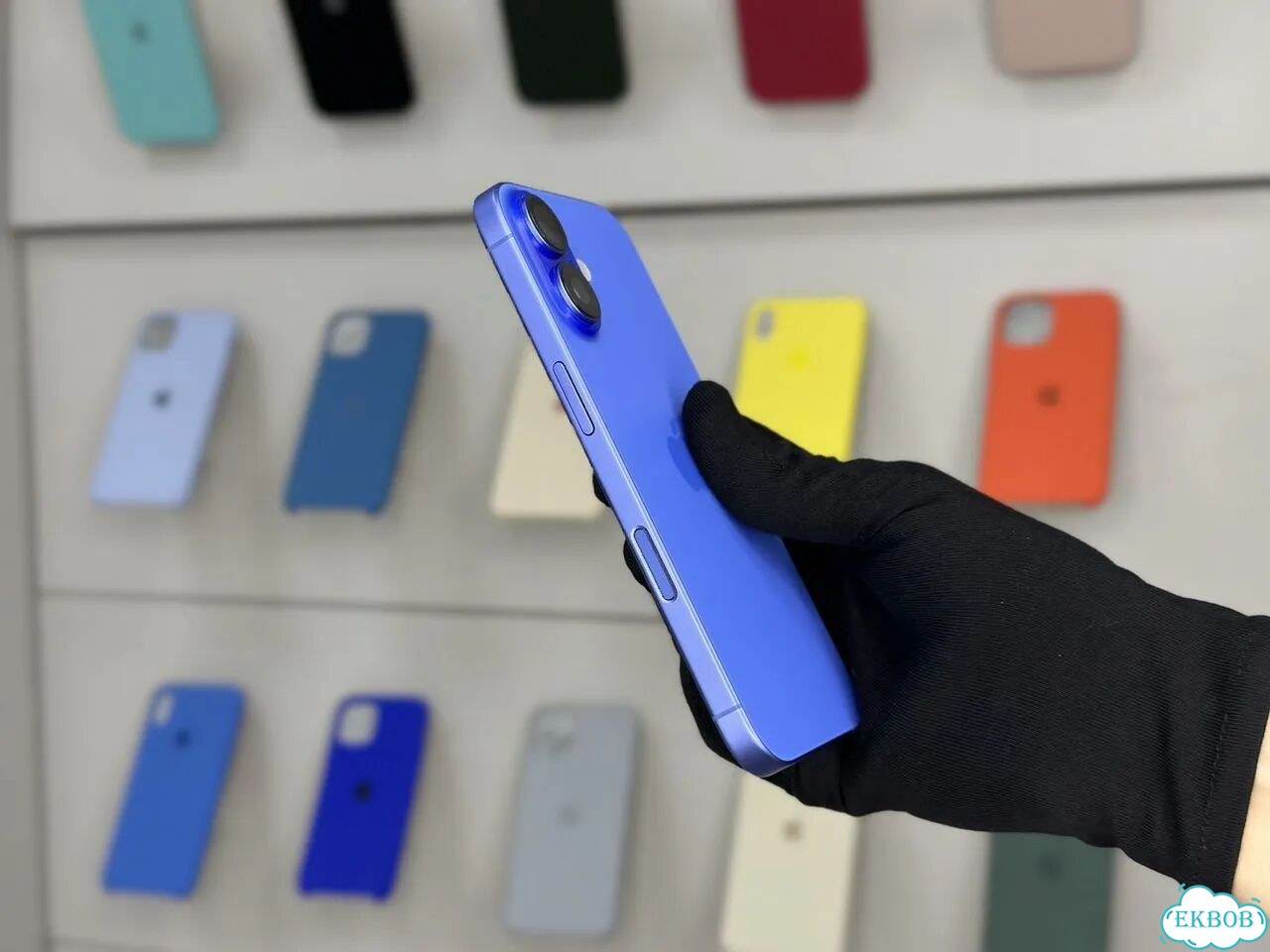iPhone 16, 128 ГБ, SIM + eSIM фото 4