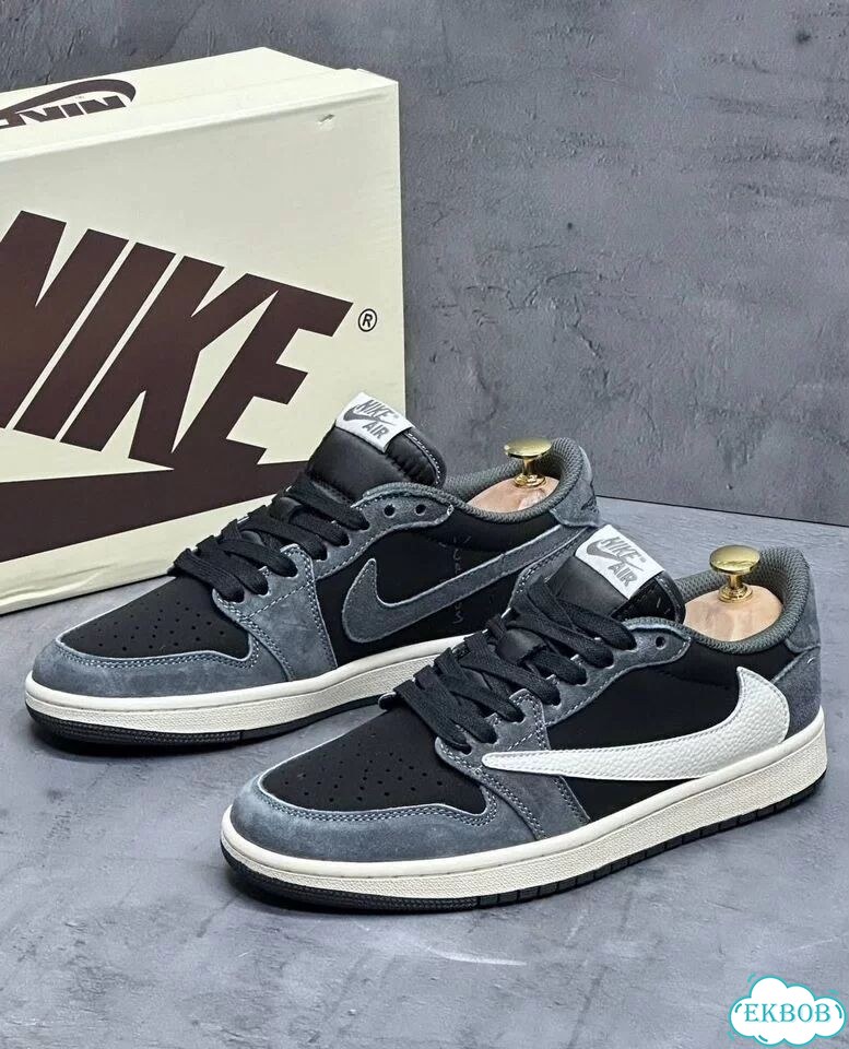 Кроссовки Nike Air Jordan 1 Low x Travis scott фото 6