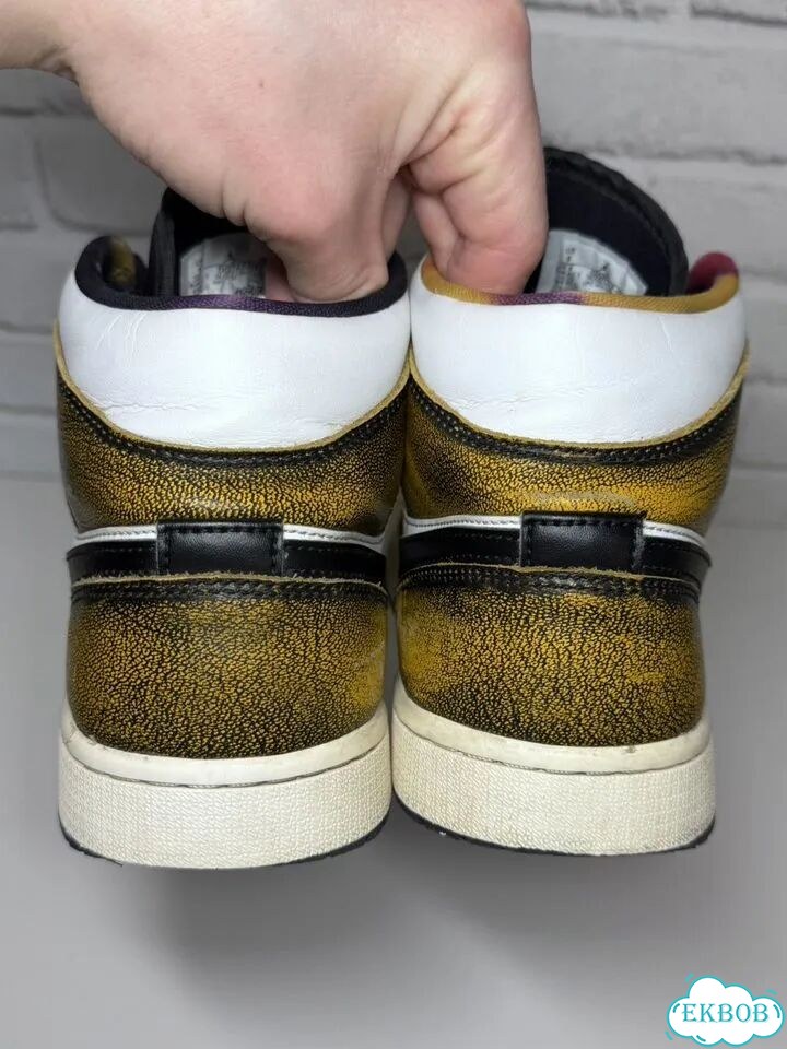 Кроссовки Nike Air Jordan 1 Mid SE оригинал фото 6