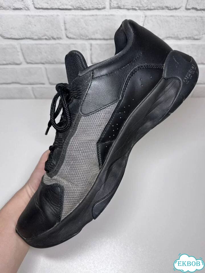 Кроссовки Nike Air Jordan 11 cmft Low оригинал фото 4