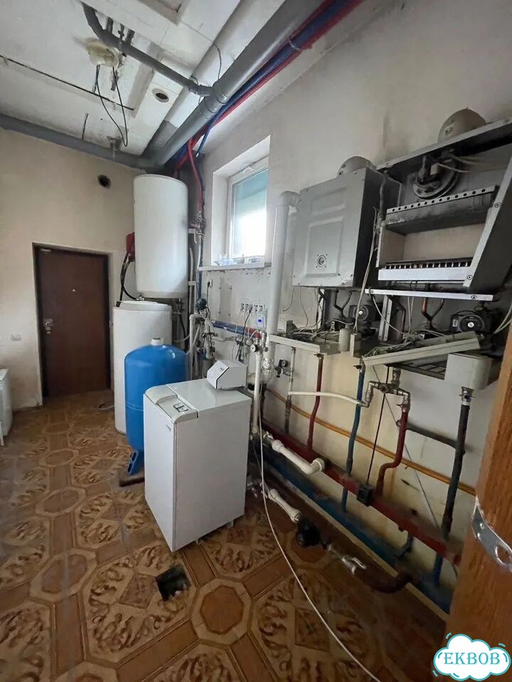 Коттедж 630 м² на участке 13 сот. фото 15