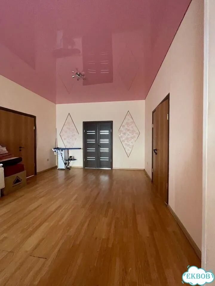 Коттедж 630 м² на участке 13 сот. фото 30