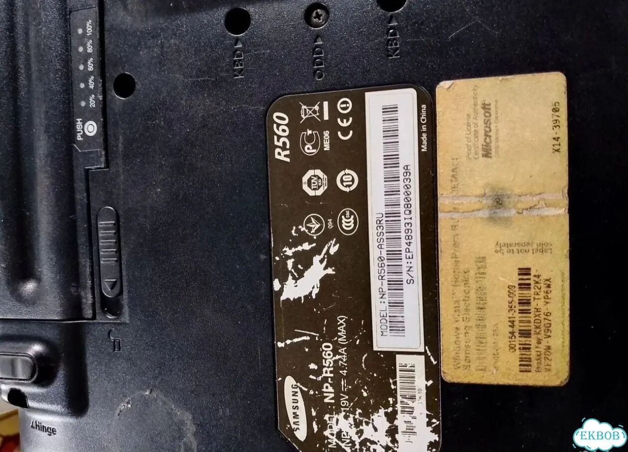 Ноутбук Samsung R560 фото 3