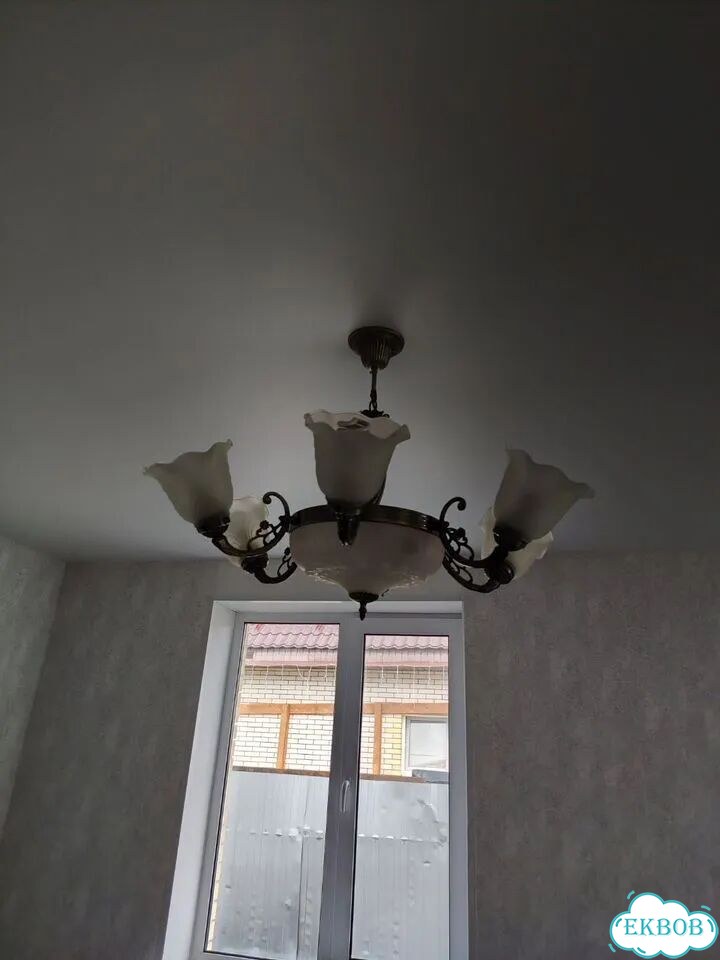 Люстра бу фото 1