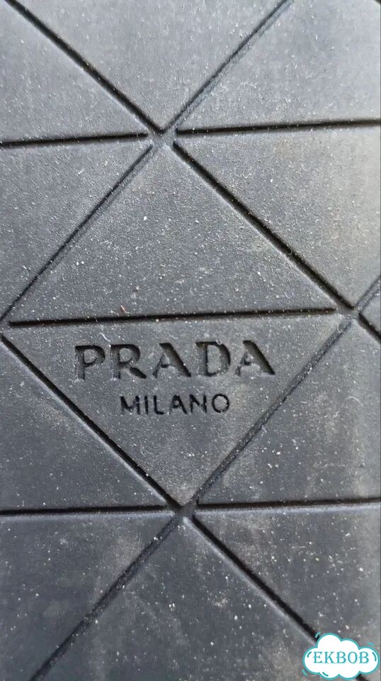 Кроссовки новые Prada 37 размер фото 4