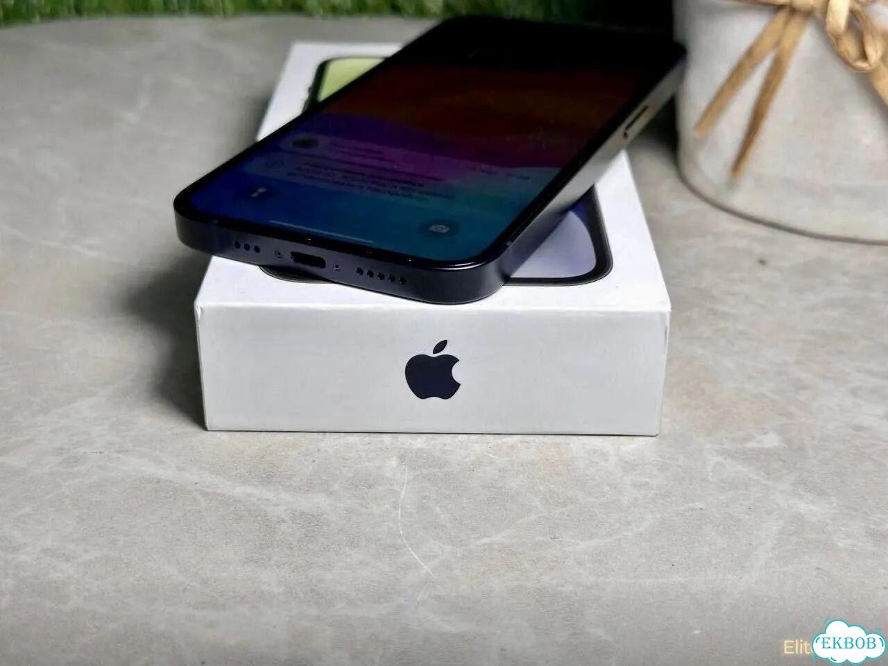 iPhone 14, 256 ГБ, SIM + eSIM фото 3