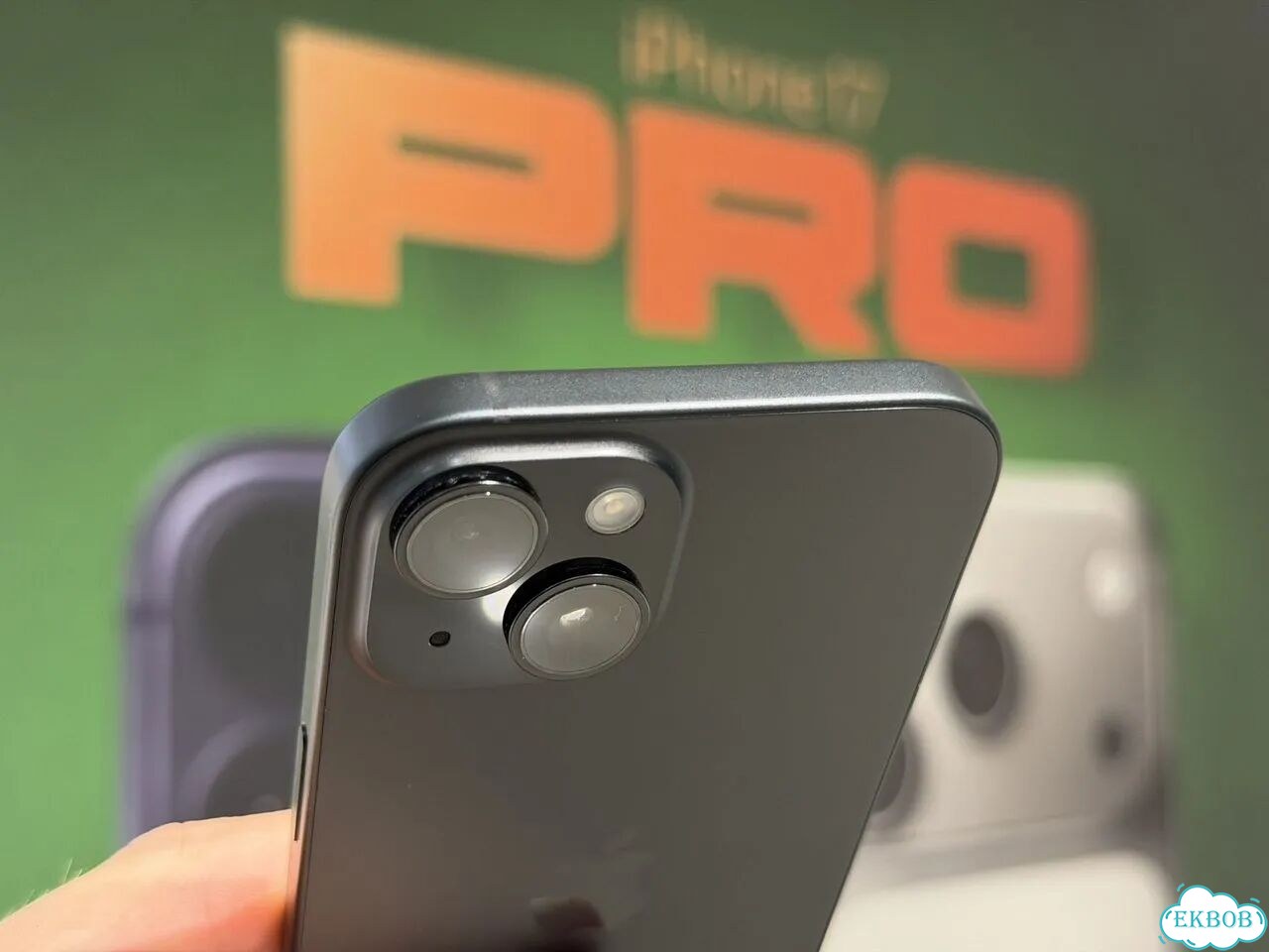 iPhone 15, 256 ГБ, SIM + eSIM фото 5