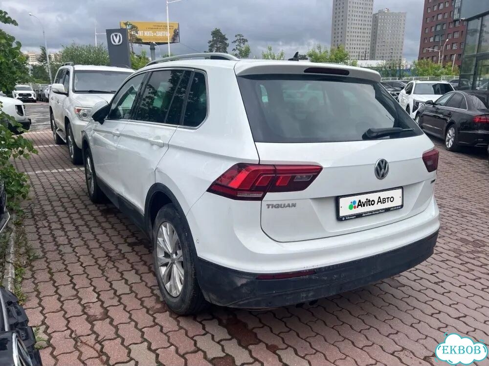 Volkswagen Tiguan 2.0 AMT, 2018, 50 497 км фото 3