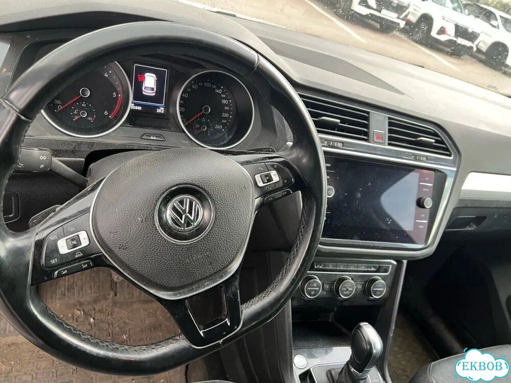 Volkswagen Tiguan 2.0 AMT, 2018, 50 497 км фото 5