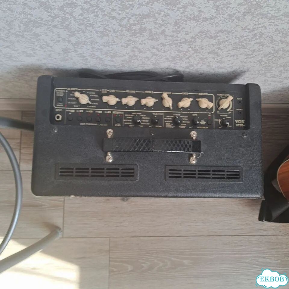 Комбоусилитель VOX VT20+ фото 2