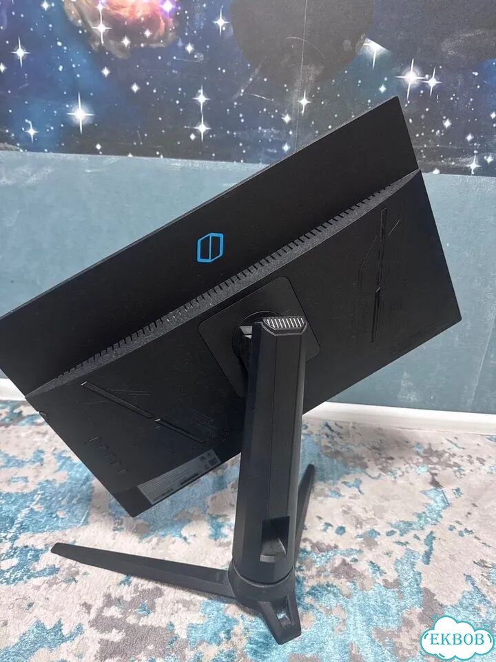 Монитор для компьютера игровой Samsung фото 4