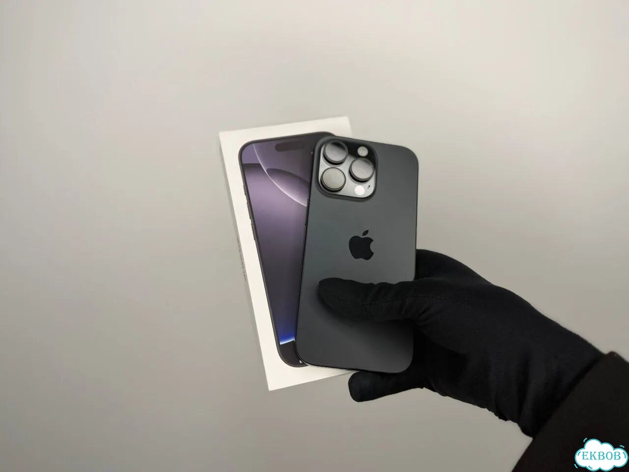 iPhone 16 Pro, 128 ГБ фото 1