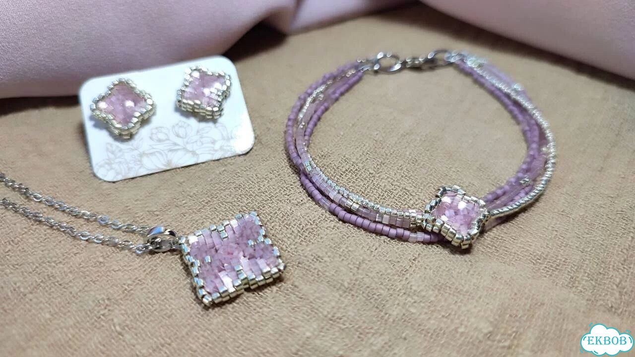 Серьги гвоздики из японского бисера фото 3