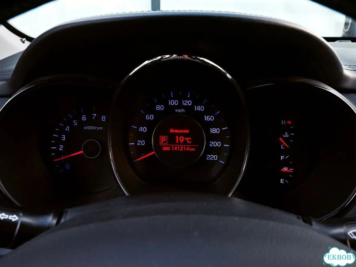 Kia Rio 1.6 AT, 2013, 141 212 км фото 11