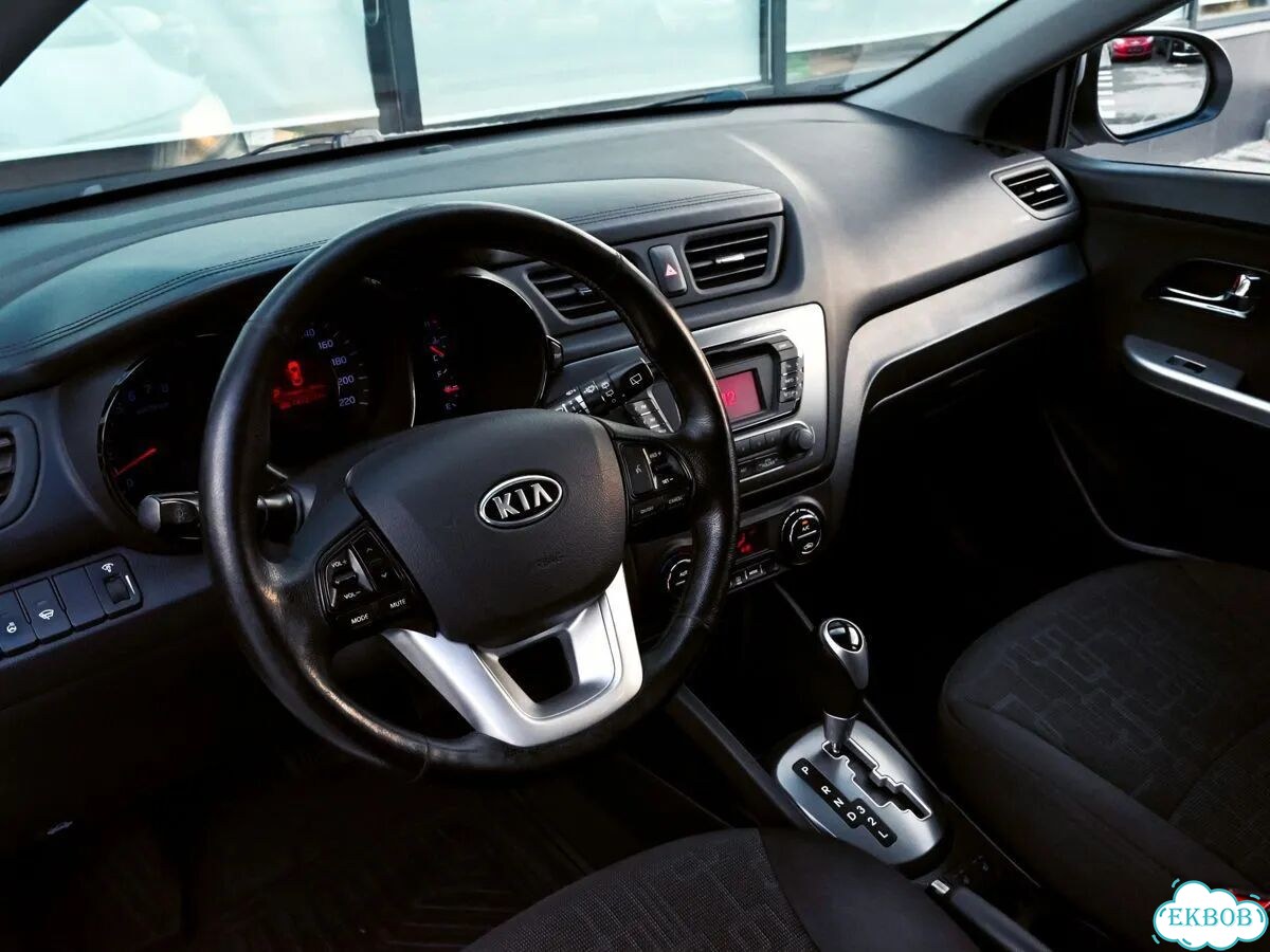 Kia Rio 1.6 AT, 2013, 141 212 км фото 17