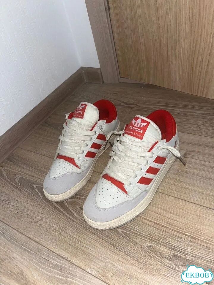 Adidas forum low white red Адидас форум лоу фото 1