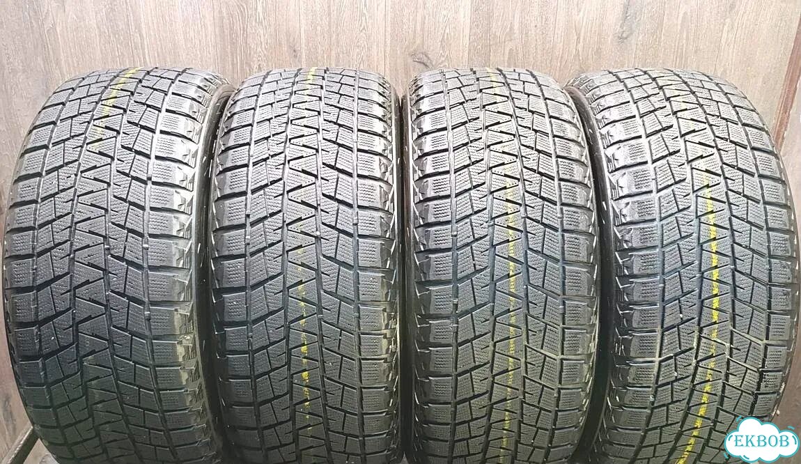 Bridgestone Blizzak DM-V1 285/50 R20 115Q фото 1