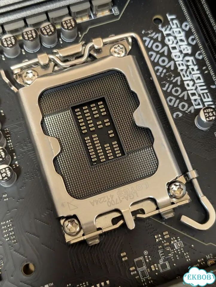 Материнская плата MSI z790 Gaming Plus WiFi ddr5 фото 2