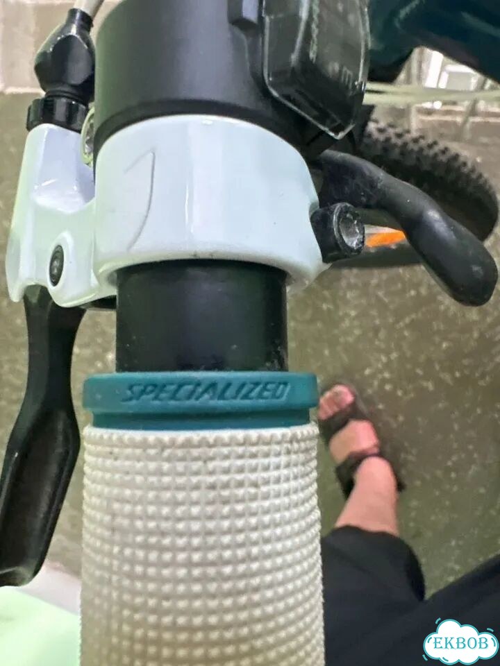 Велосипед Specialized 26'' фото 6